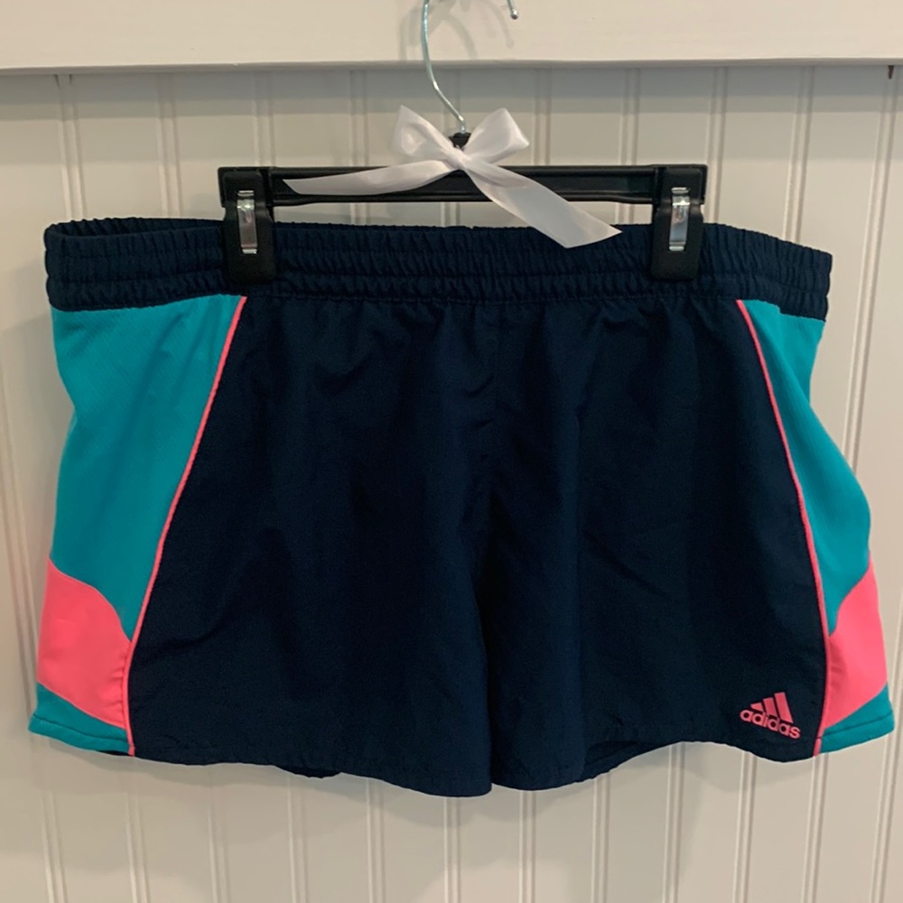 Addidas Workout Shorts 🏃‍♀️